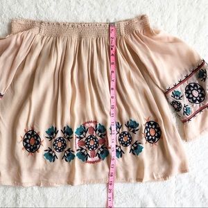 Muche Et Muchette | Tops | Muche Et Muchette White Lizzie Floral Mesh Poncho 5d97adbe8e881ea436ca9d07